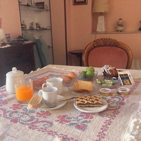 La Maison Di Monica Полиньяно-а-Маре Экстерьер фото
